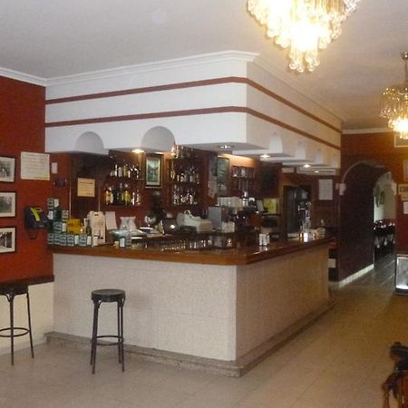 فندق Hostal Cerezo غوادالوبي المظهر الخارجي الصورة